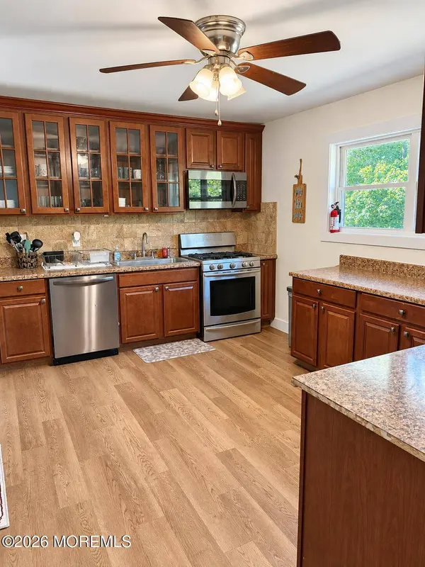 9 Chadwell Court, Neptune Township, NJ 07753
