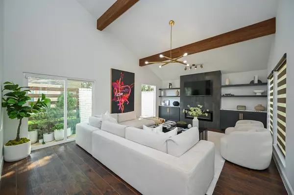 4627 Turf Valley DR, Houston, TX 77084