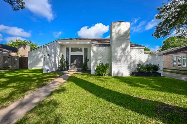 4627 Turf Valley DR, Houston, TX 77084