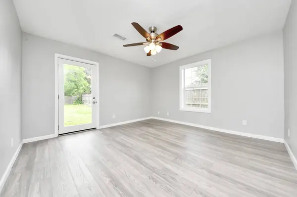 7906 Hammerly BLVD, Houston, TX 77055