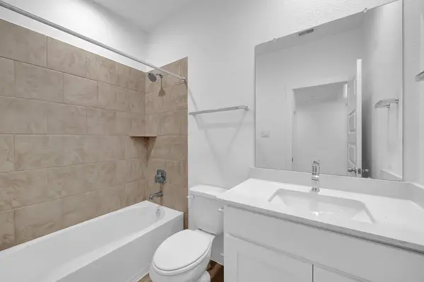 6723 Prairie Sky Dr, Rosenberg, TX 77471