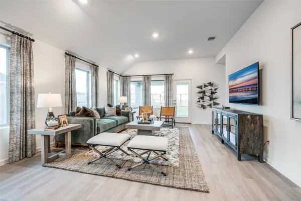 3447 Morning Fog DR, Richmond, TX 77406