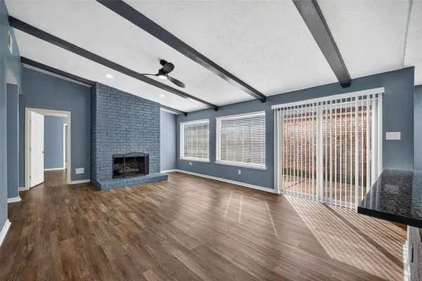 11803 Brook Meadows LN, Meadows Place, TX 77477