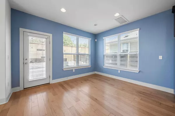 1406 Casa DR, Austin, TX 78745