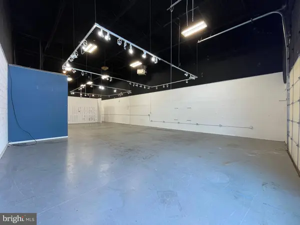 21760 BEAUMEADE CIR #180, Ashburn, VA 20147