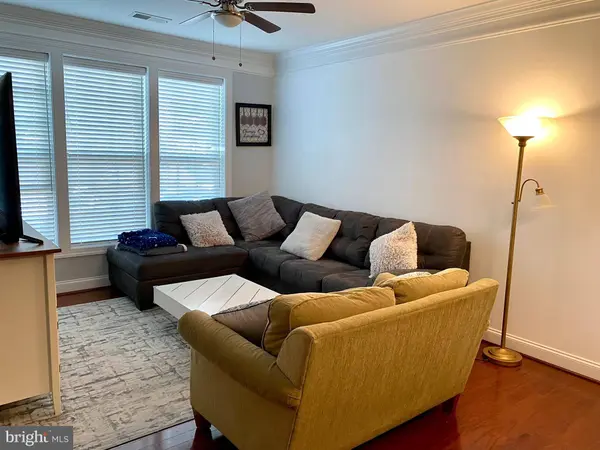 15181 LANCASHIRE DR, Woodbridge, VA 22191