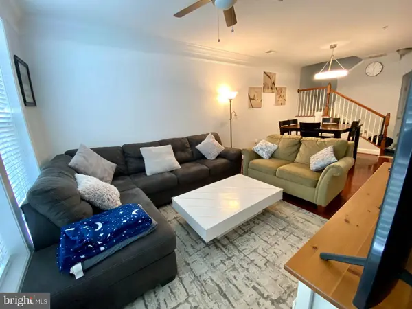 15181 LANCASHIRE DR, Woodbridge, VA 22191