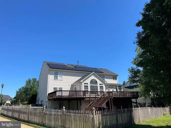 10491 MANNS HARBOR CT, Gainesville, VA 20155