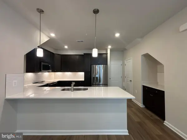 42639 DARALA DR, Ashburn, VA 20147