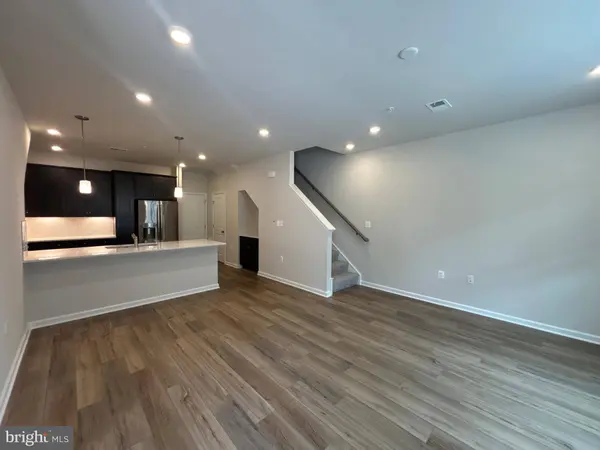 42639 DARALA DR, Ashburn, VA 20147