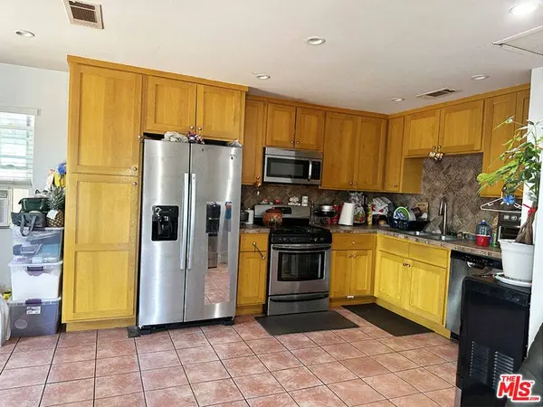 12703 Welby Way, North Hollywood, CA 91606