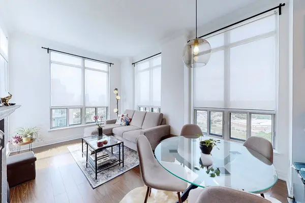 2087 Lake Shore BLVD W #PH7, Toronto W06, ON M8V 4G3