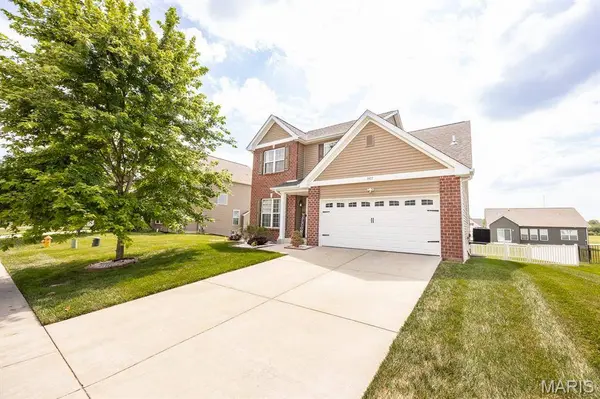 3917 Beechmont CIR, Swansea, IL 62226