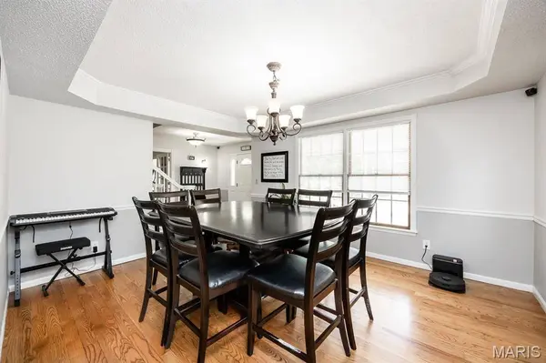 1102 Timber RUN, O'fallon, IL 62269