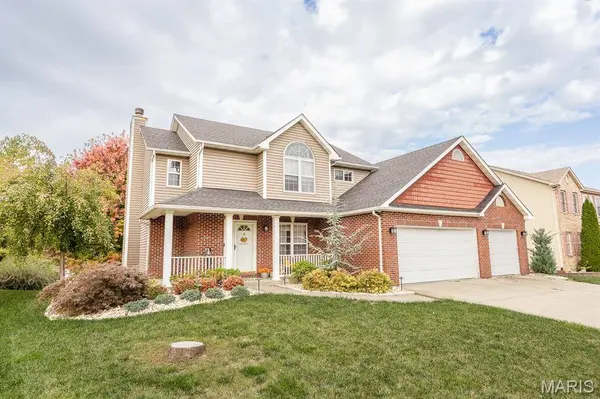 2751 Woodfield DR, Maryville, IL 62062