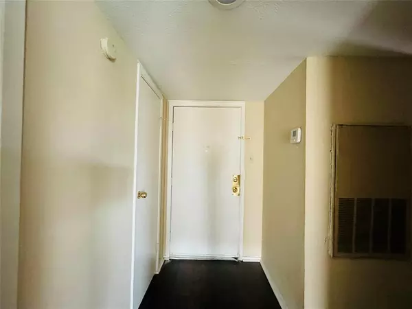 Houston, TX 77015-1304,13480 S Thorntree Dr ##910 #508 #1206 #1004