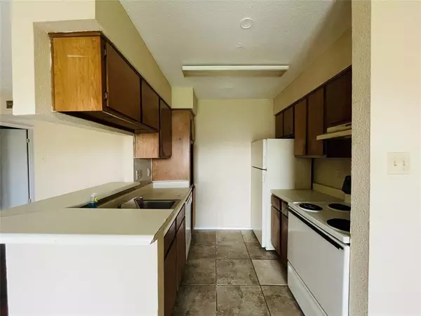 Houston, TX 77015-1304,13480 S Thorntree Dr ##910 #508 #1206 #1004