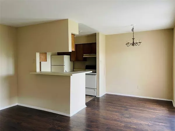 13480 S Thorntree DR #1206, Houston, TX 77015