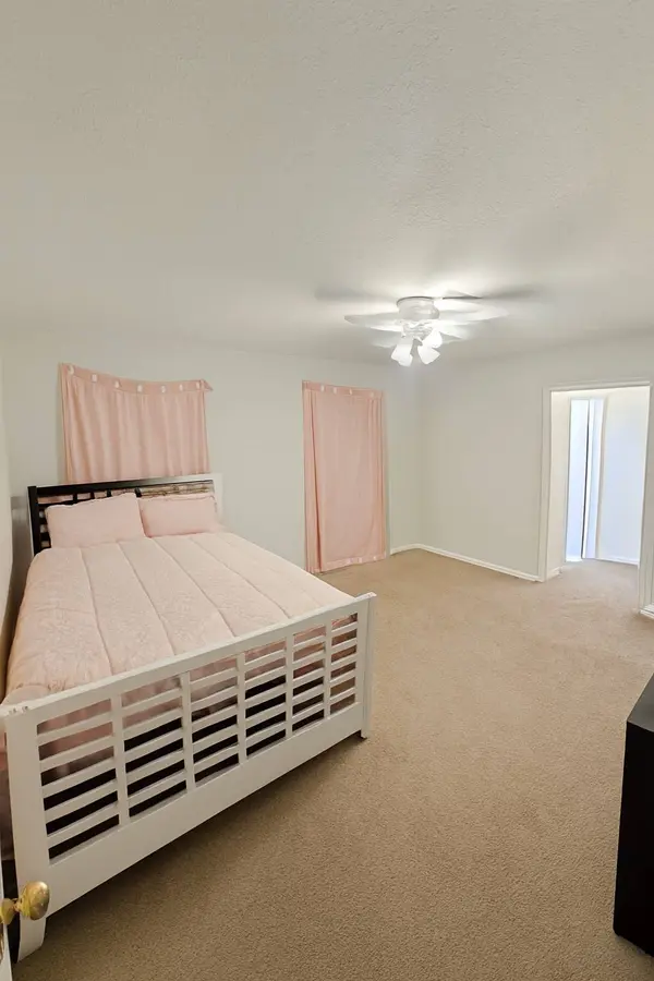 27331 Caperidge DR, Huffman, TX 77336