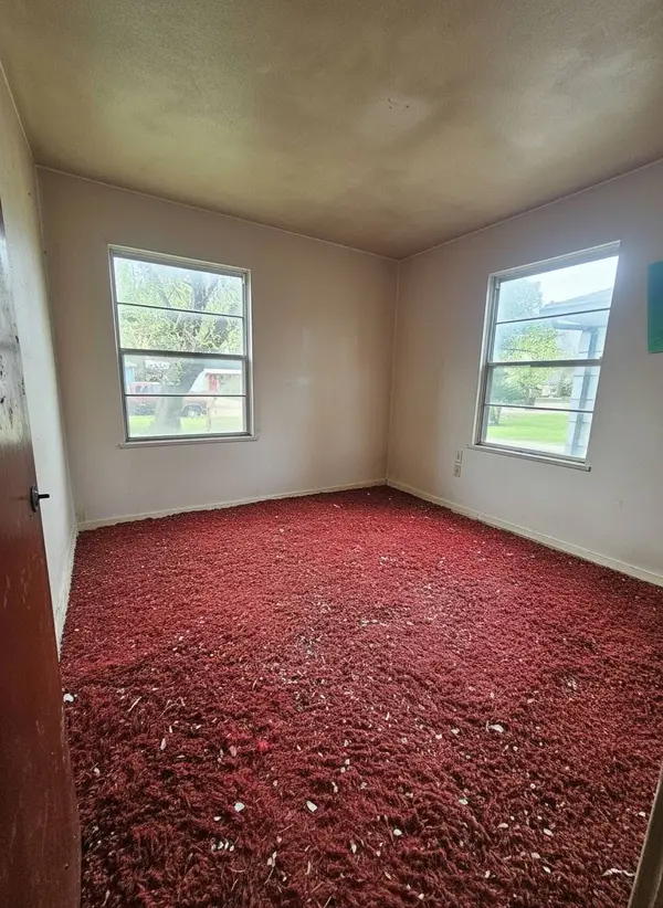 5410 Heron DR, Houston, TX 77033