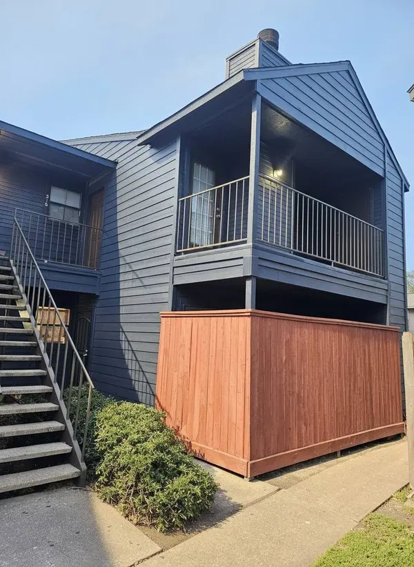 13480 S Thorntree #316, Houston, TX 77015