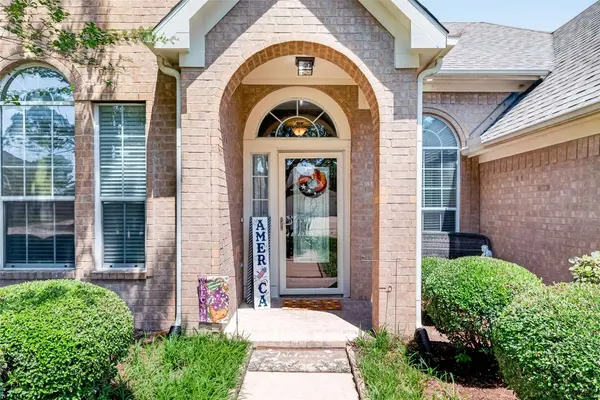 3115 Millbrook DR, Pearland, TX 77584