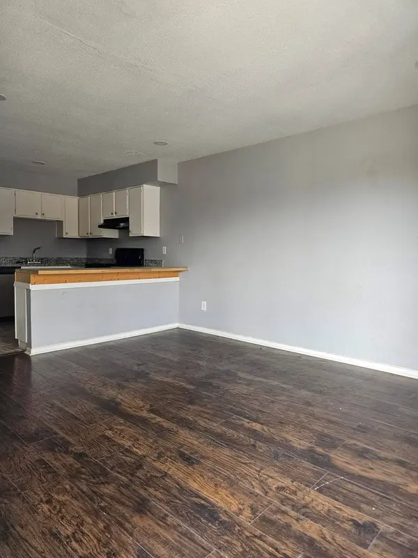 13480 S Thorntree DR #910, Houston, TX 77015