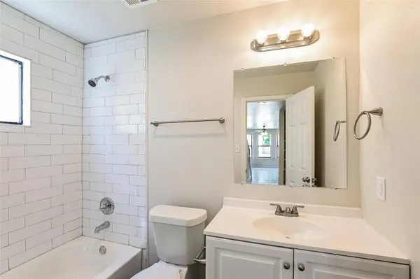 3022 La Estancia LN, Houston, TX 77093