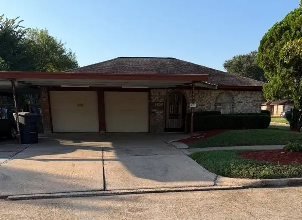 5002 Bay Cedar CT