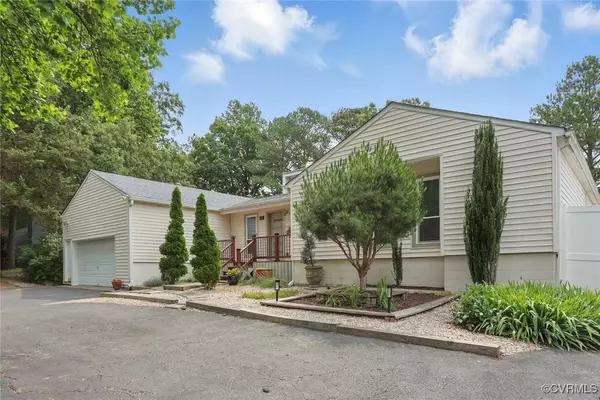 711 Greencastle RD, North Chesterfield, VA 23236