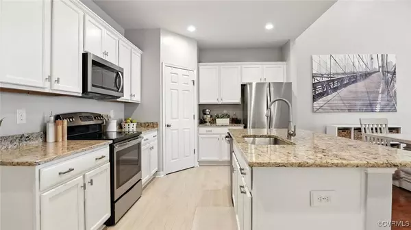 630 Abbey Village CIR, Midlothian, VA 23114