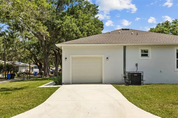 7603 RHODE ISLAND DR, Tampa, FL 33619