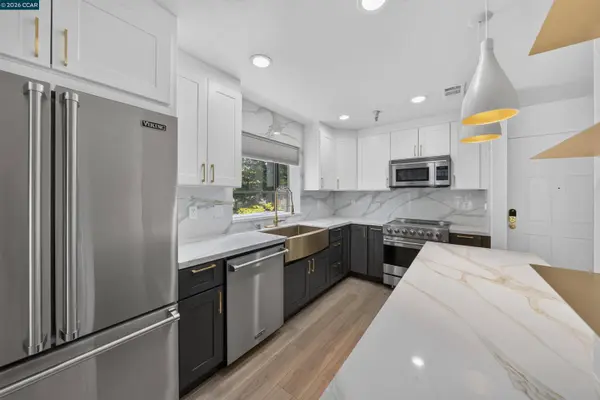2578 Oak Road #215, Walnut Creek, CA 94597