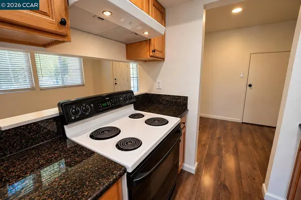 1416 Del Rio Cir #B, Concord, CA 94518