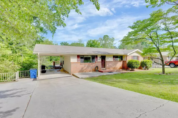 3010 Pine DR NE, Cleveland, TN 37312