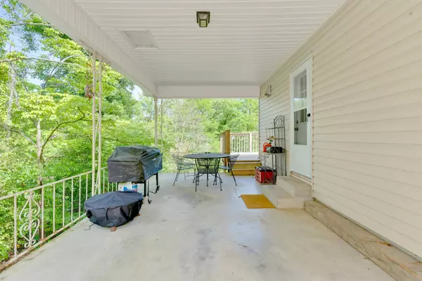 3010 Pine DR NE, Cleveland, TN 37312