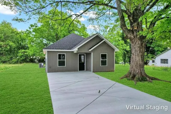 22 Ingleside AVE, Englewood, TN 37329