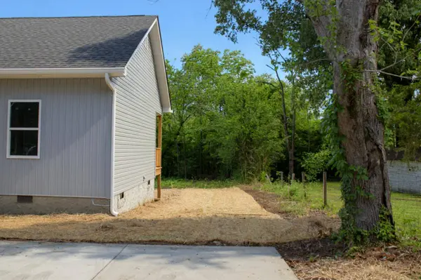 727 Walker AVE, Rossville, GA 30741