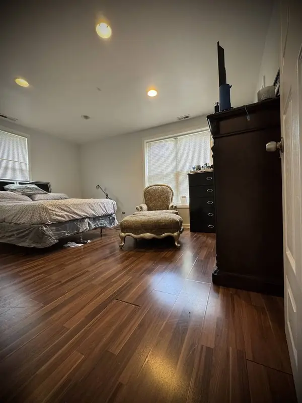 8513 S Sangamon ST, Chicago, IL 60620