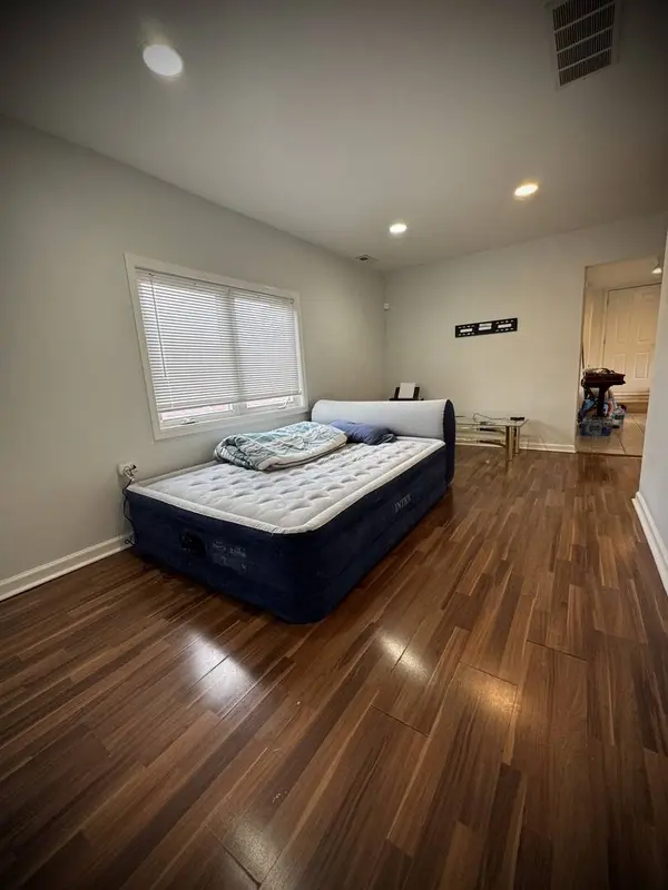 8513 S Sangamon ST, Chicago, IL 60620