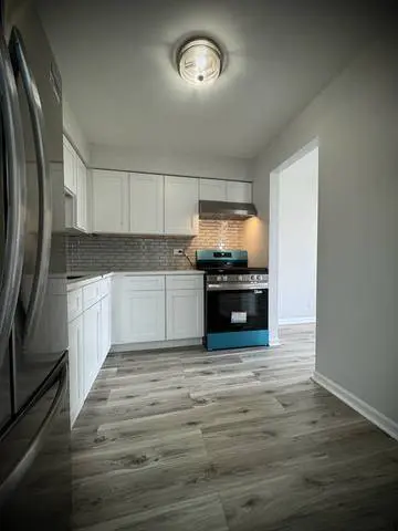 9720 S PULASKI RD #306, Oak Lawn, IL 60453