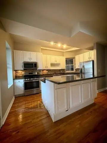 1108 E Marquette RD #207, Chicago, IL 60637