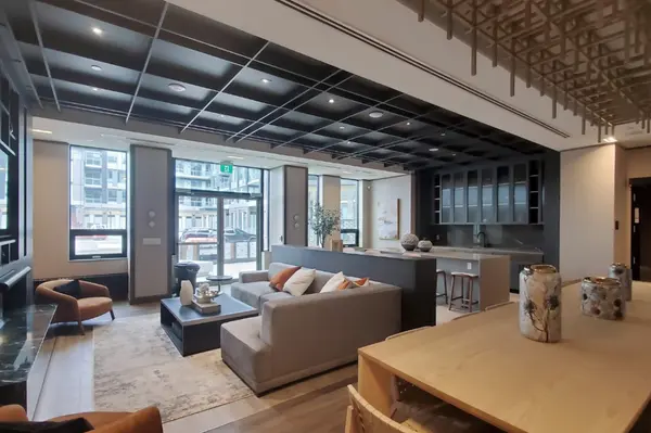 2501 saw whet blvd oakville ontario #640