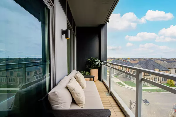 2501 saw whet blvd. #413, Oakville, canada