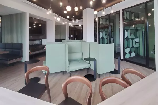 2501 Saw Whet BLVD Oakville #322, On L6m 5n2,