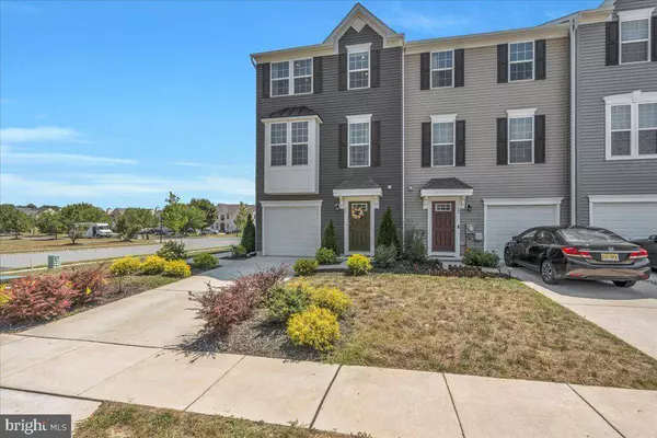 50 KELLY DR, Sicklerville, NJ 08081