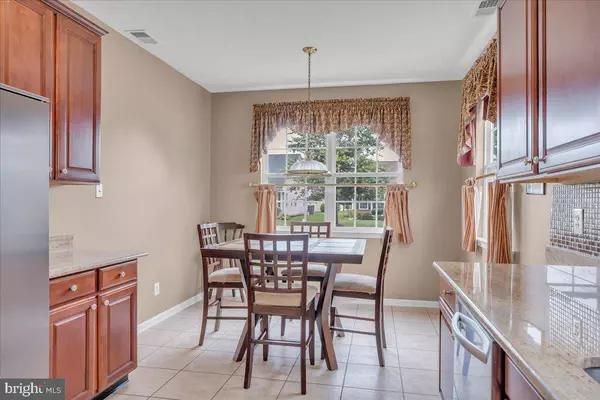 13 PLEASANT VALLEY DR, Sewell, NJ 08080