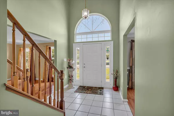 27 UPTON WAY, Sewell, NJ 08080