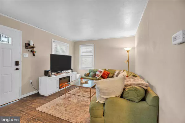 54 W BROWNING RD, Bellmawr, NJ 08031