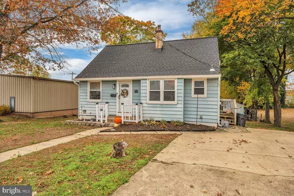 54 W BROWNING RD, Bellmawr, NJ 08031